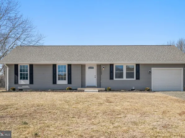 11246 Edgewood Dr, Bealeton, VA 22712