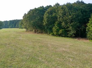 6 Iron Bridge Rd, Cowpens, SC 29330