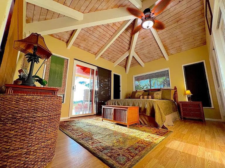 75-5608 Hienaloli Rd #10 — Photo 4