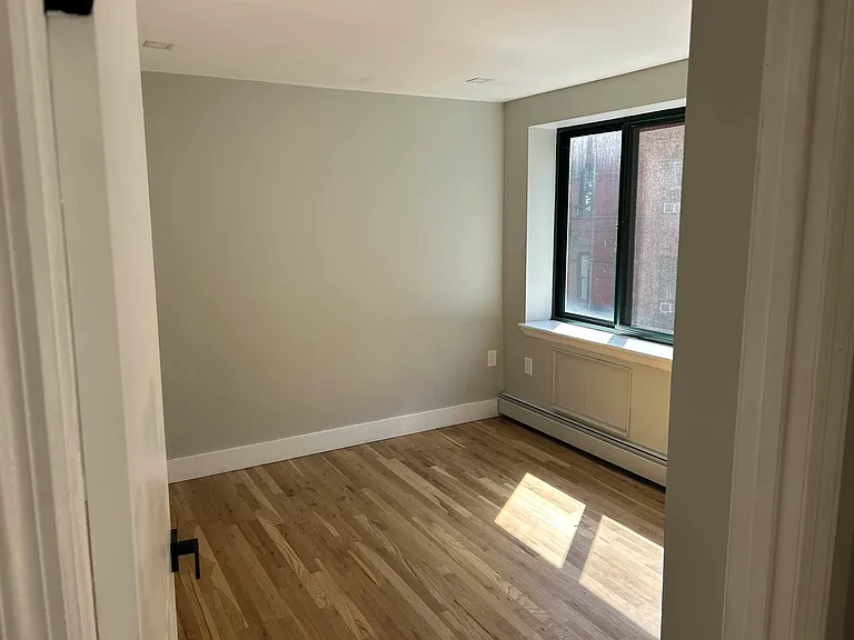 26 Clinton St #3A — Photo 9