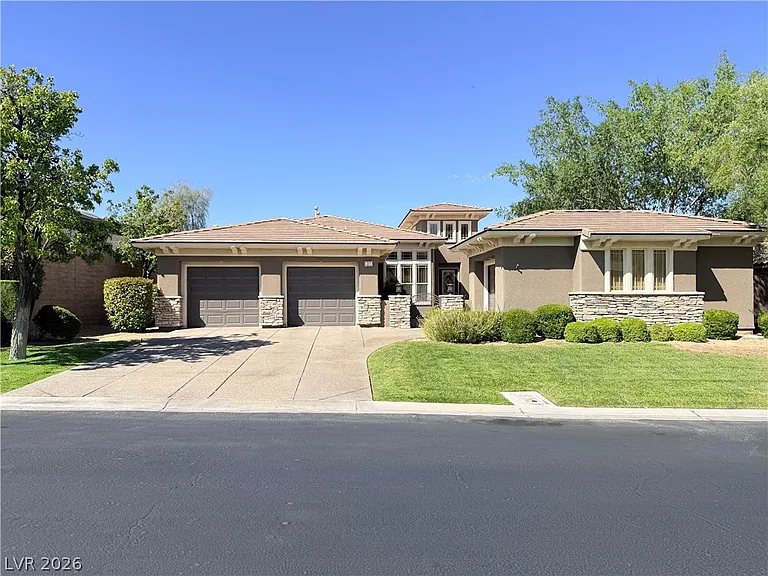 27 Plum Hollow Dr — Photo 1