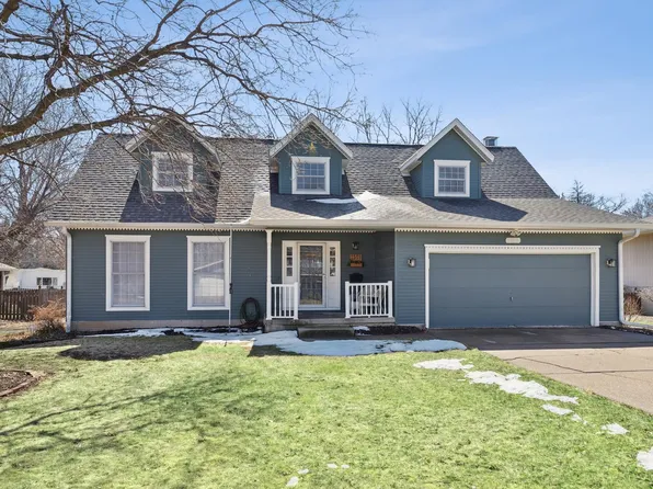 2515 E George Washington Blvd, Davenport, IA 52803