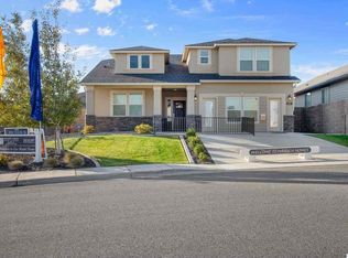 467 Wishkah Dr, Richland, WA 99352