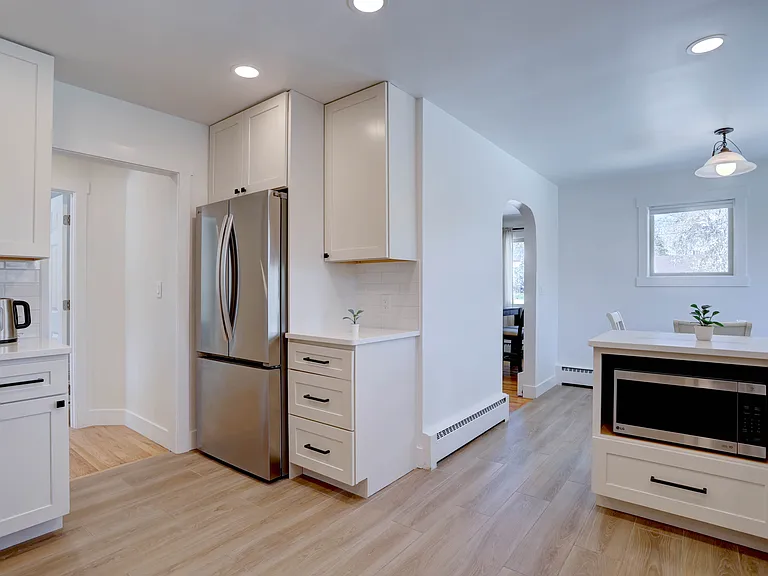 6306 W 32nd Ave — Photo 9