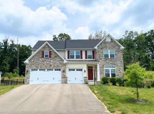 1902 Kimberly Ct, Sewickley, PA 15143