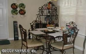Eat in Kitchen