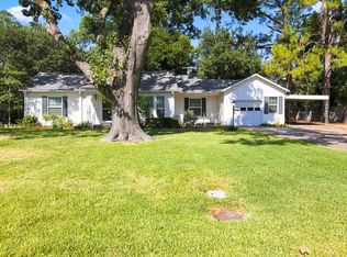 603 Merritt St, River Oaks, TX 76114