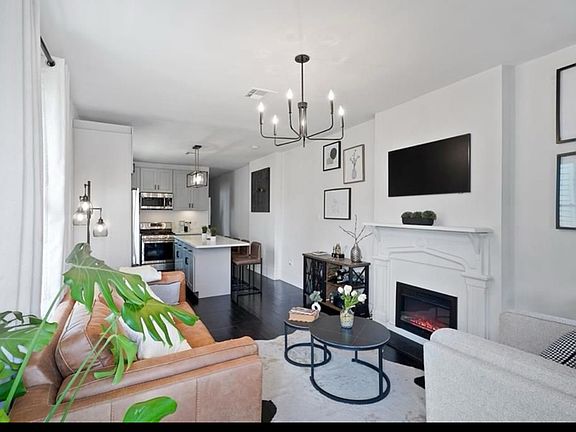 2nd image of 2231-33 Constance St