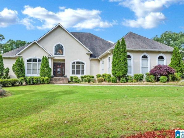 1301 Stratford Ct, Morris, AL 35116