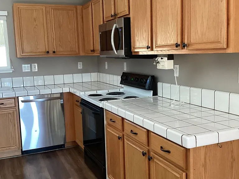 2175 Albatross Way — Photo 9
