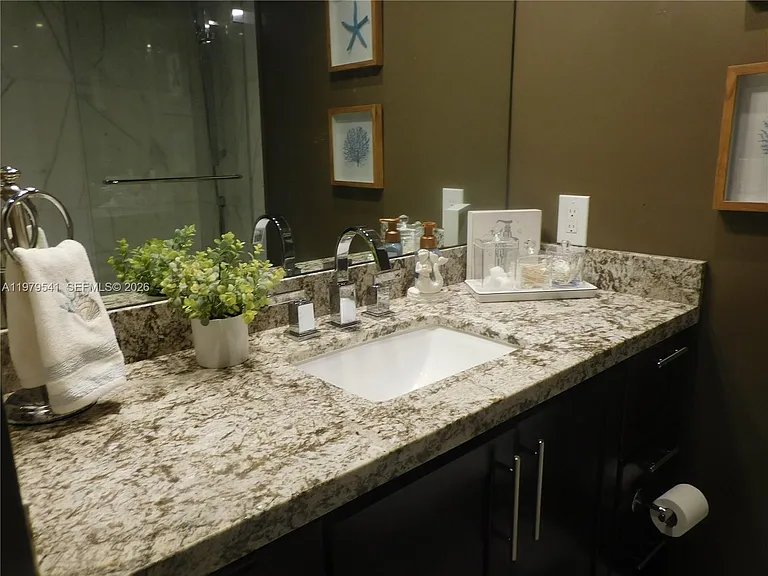 5401 Collins Ave #526 — Photo 15