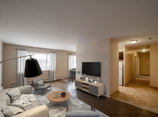 760 Watt St, Winnipeg, MB R2K2T1