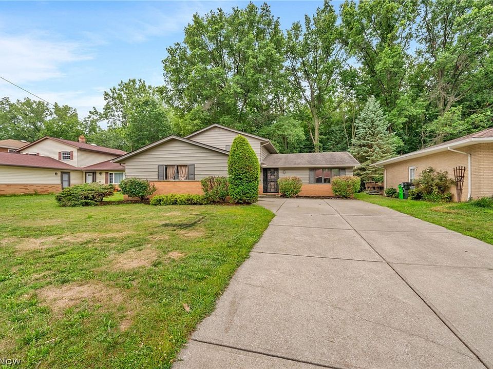 1st image of 4554 Whitehall Dr
