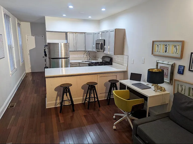 114 S Patterson Park Ave #2 — Photo 6