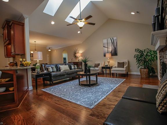 3rd image of 1913 Whisper Lake Dr #B