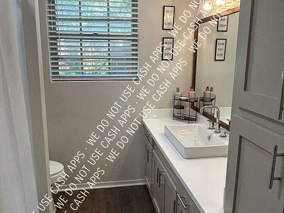 5th image of 1503 Robinhood Ln