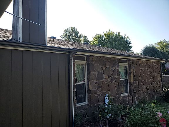 4th image of 3130 S 211 East Ave
