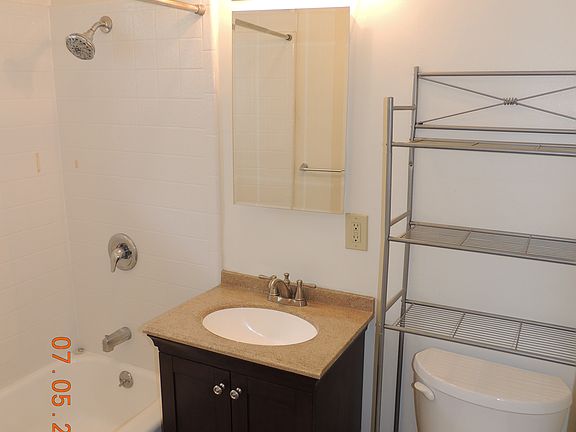 3rd image of 850 N Campus Ave APT F