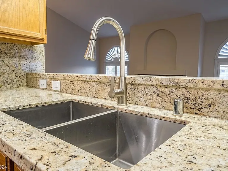 7570 W Flamingo Rd #201 — Photo 12