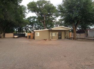 1418 Sunset Rd SW, Albuquerque, NM 87105
