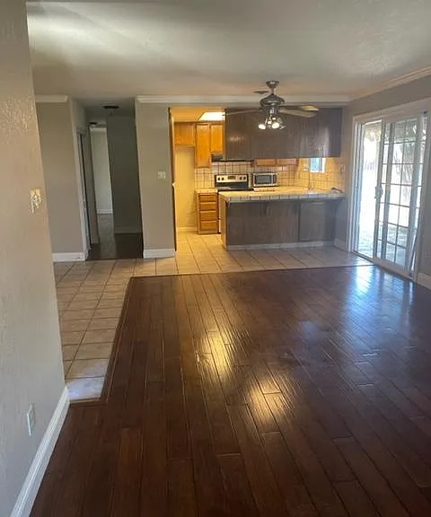 1531 S Fairmont Ave — Photo 10