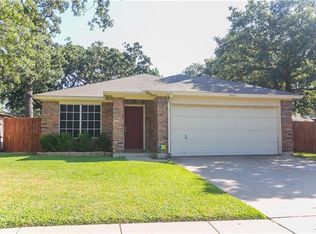 4407 Gentle Springs Dr, Arlington, TX 76001