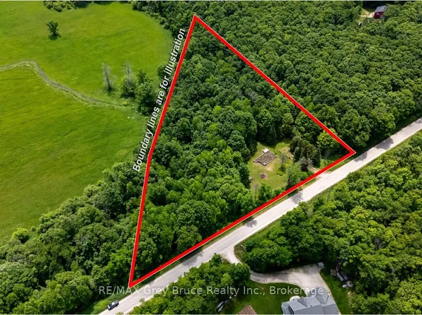 108 Coveneys Rd, South Bruce Peninsula, ON N0H 2T0