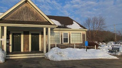 2nd image of 767 Main Rd Ste 6