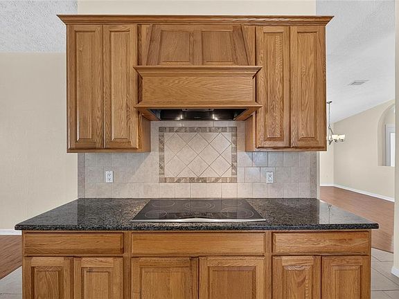 4th image of 4404 KENDAL COURT