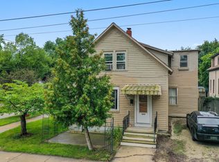 1280 E Walnut St, Green Bay, WI 54301