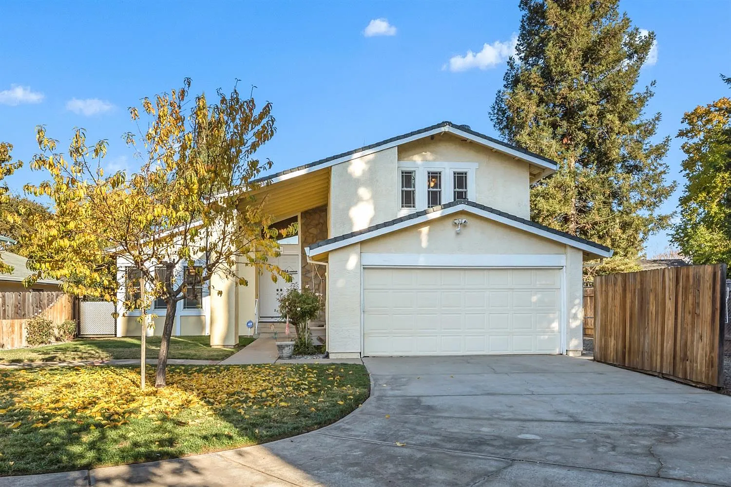 10150 Bear Valley Ct photo 1