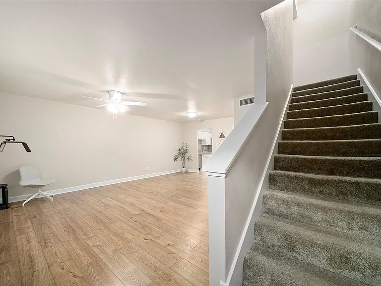 515 Tallowood Rd #60 — Photo 8