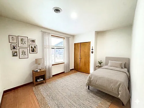 125 Stratford Ave Photo 1