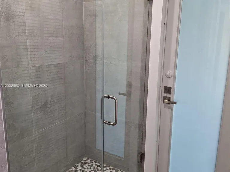 4440 SW 14th Pl — Photo 18