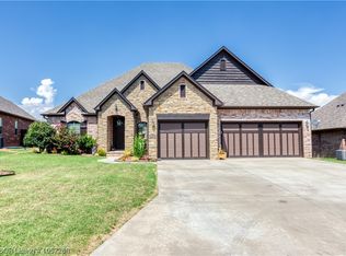 8417 Silverstone Ct, Fort Smith, AR 72916