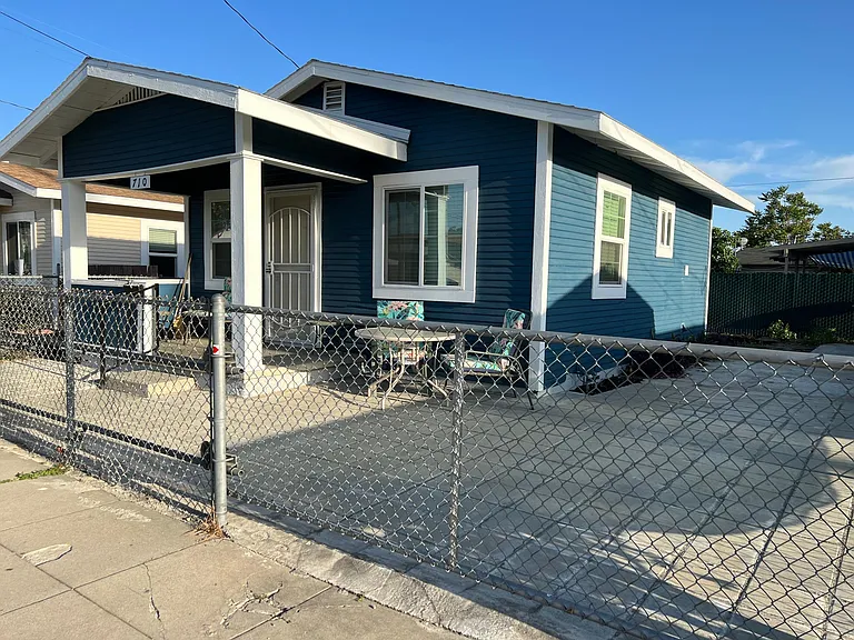 710 E Nocta St — Photo 4