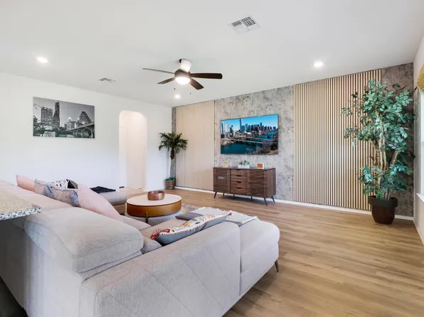 12725 Mogador St, Manor, TX 78653