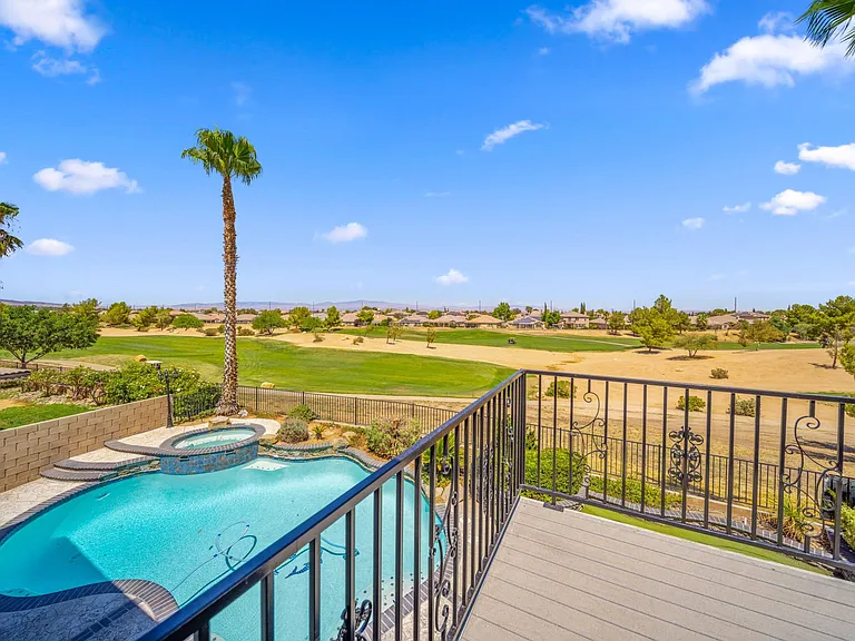 3121 Club Rancho Dr — Photo 40