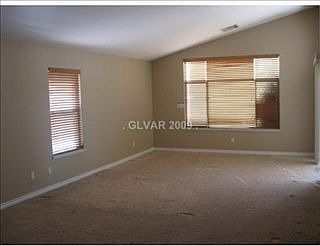 2nd image of 10071 Gold Thorn St