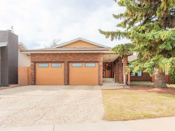 5213 N 37th St, Lloydminster, AB T9V 1T1