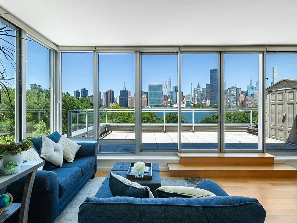 1st image of 4630 Center Blvd APT 313