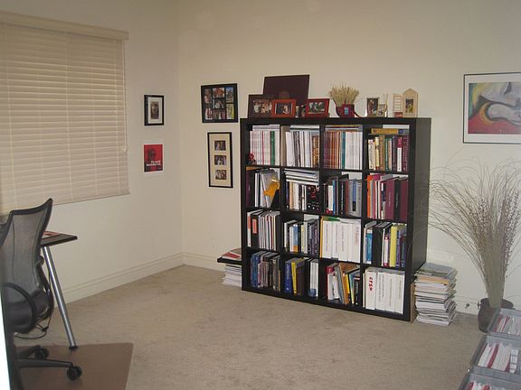 5th image of 1333 W Broad St #U405