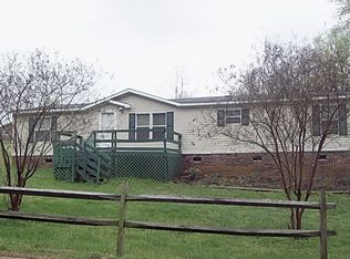 1127 Spring Morning Ln, Newton, NC 28658