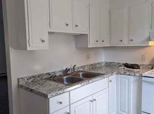 1177 Ruddell Rd #1177, Vinton, VA 24179