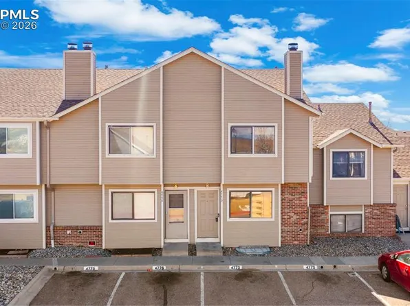 4773 Live Oak Dr, Colorado Springs, CO 80916