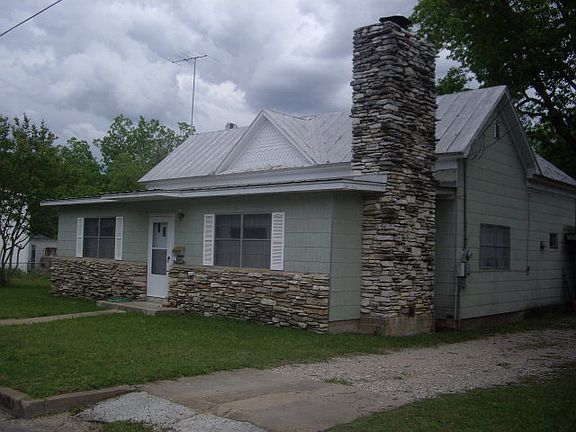 4th image of 505 W Creek St