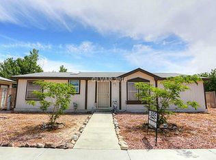 3161 S Autumnwood Dr, Pahrump, NV 89048