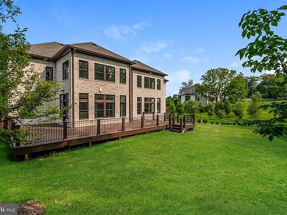 5th image of 1339 Beulah Rd