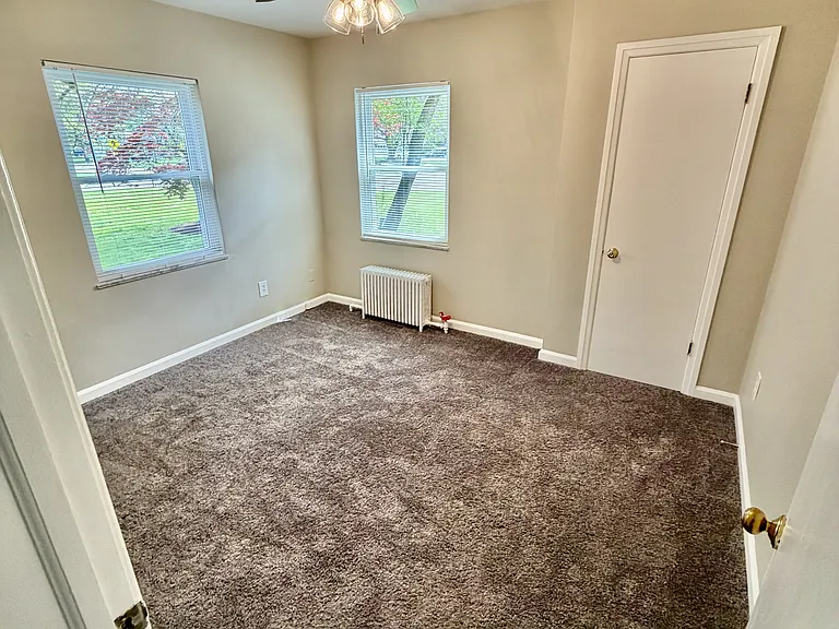4012 W Bancroft St #4 — Photo 7