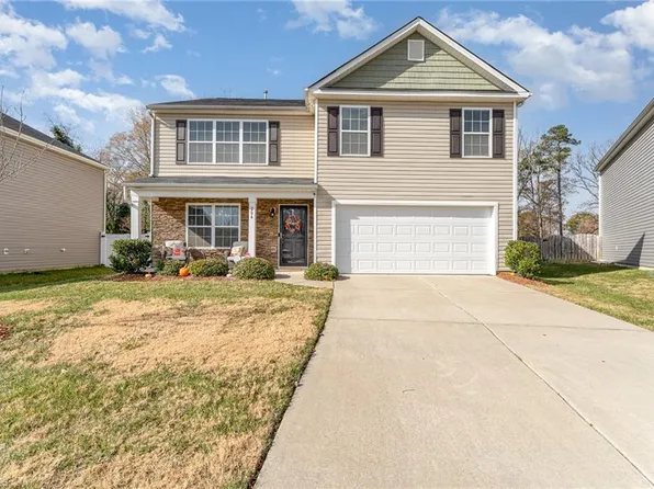 204 Taylors Landing Ave, Mc Leansville, NC 27301